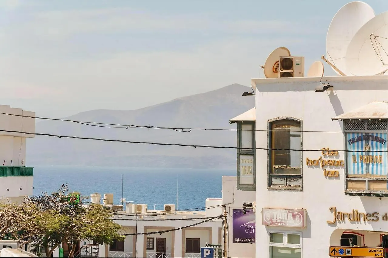 Apartamentos Mares De Lava - Puerto Del Carmen Puerto del Carmen  Spain